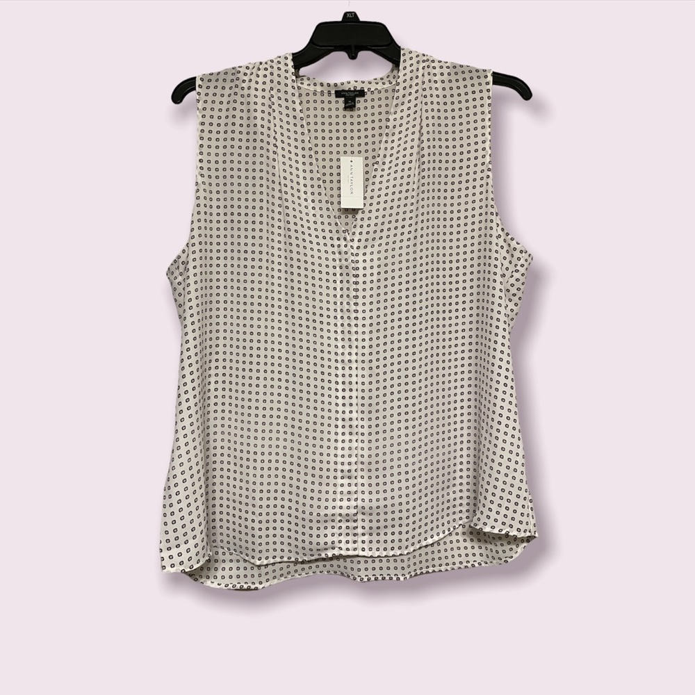 *NWT* Ann Taylor Factory Women’s Lightweight Tank